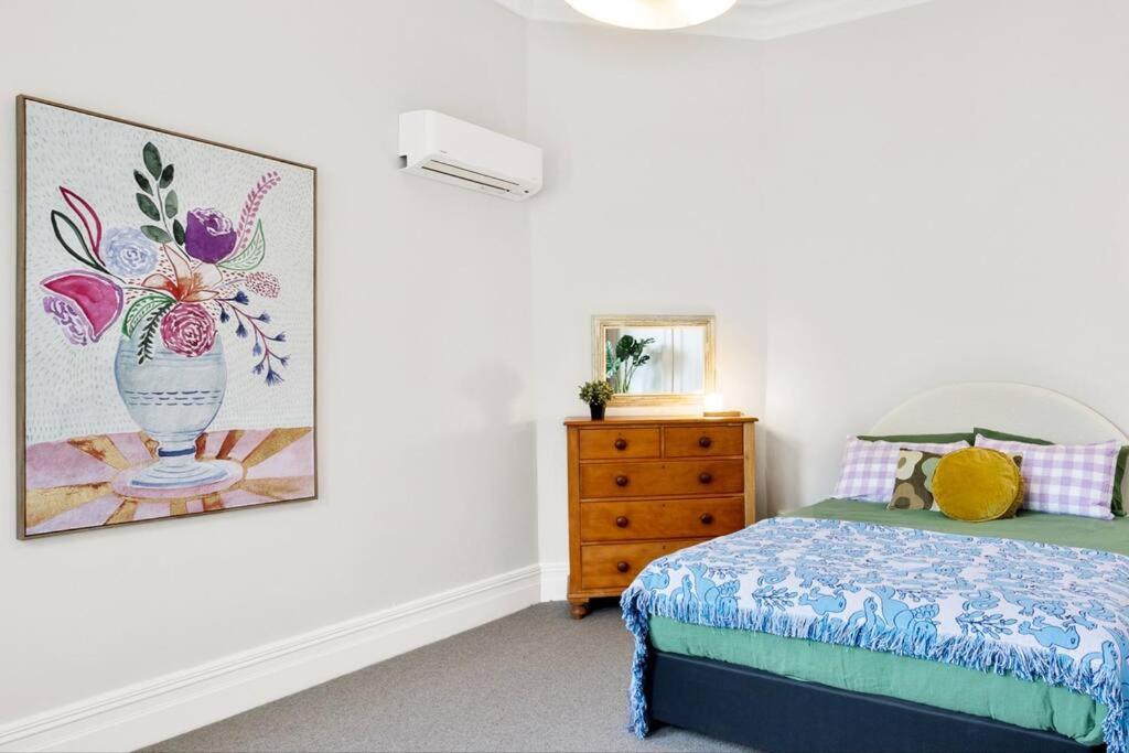 Heritage Honey - Walk To Octagon, Museum & Cafes Dunedin Eksteriør bilde
