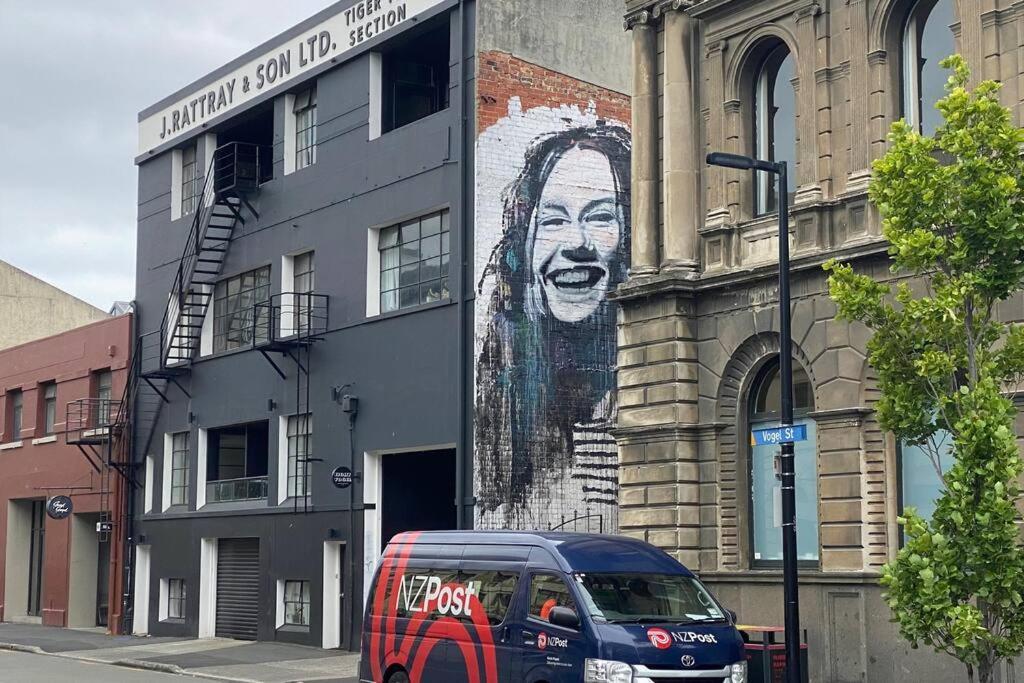 Heritage Honey - Walk To Octagon, Museum & Cafes Dunedin Eksteriør bilde